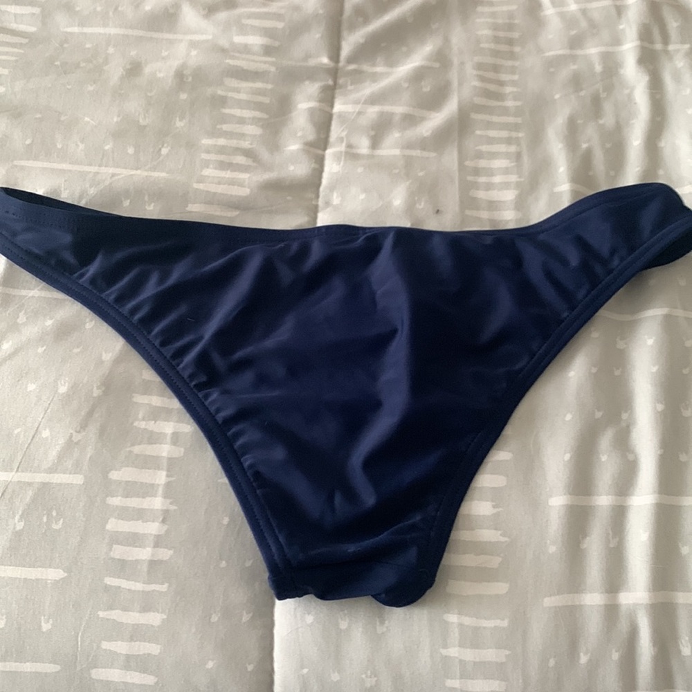 Bikini set 🇺🇸 - Picture 5 of 6